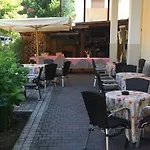 Adriana 3*